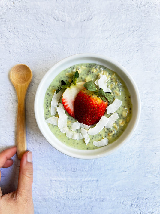 Matcha Coconut Overnight Oats