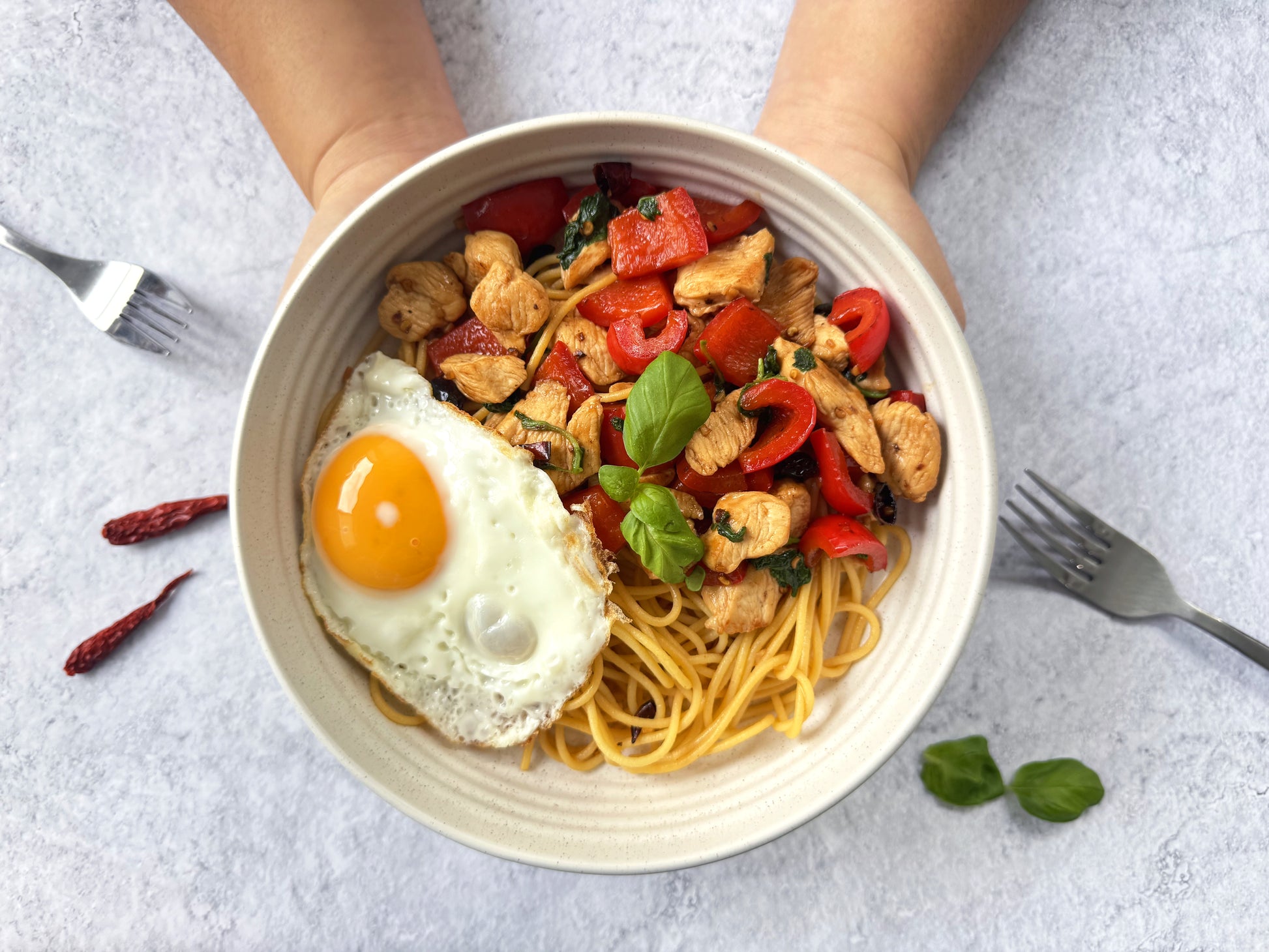 Spicy basil chicken front part